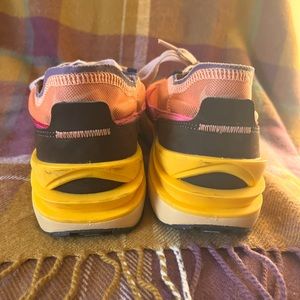 Nike’s woman’s sz 9.5